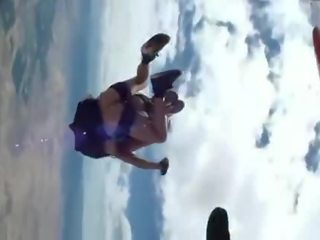 Skydive عري فلاش